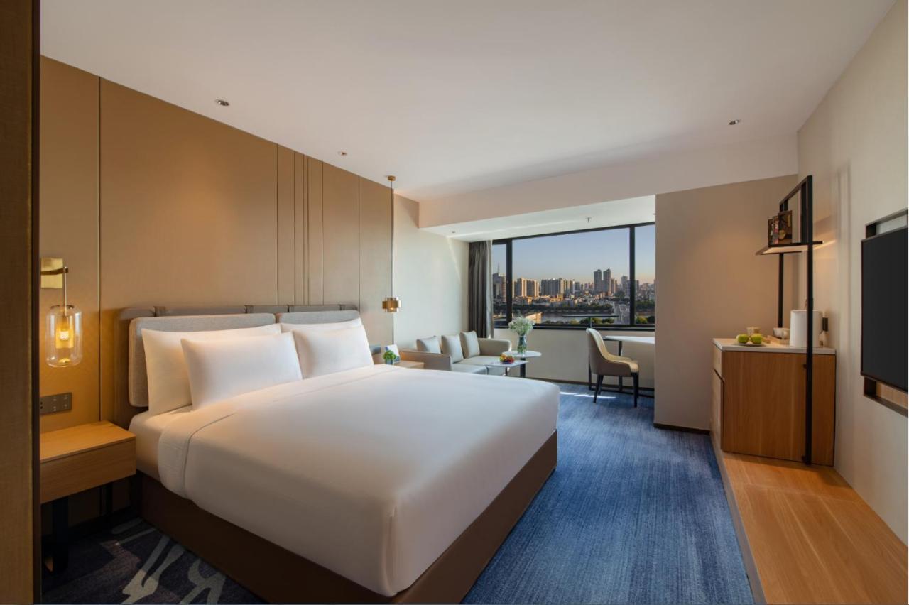 Guangzhou Hotel - Free Shuttle Bus To Exhibition Center During Canton Fair Period Buitenkant foto